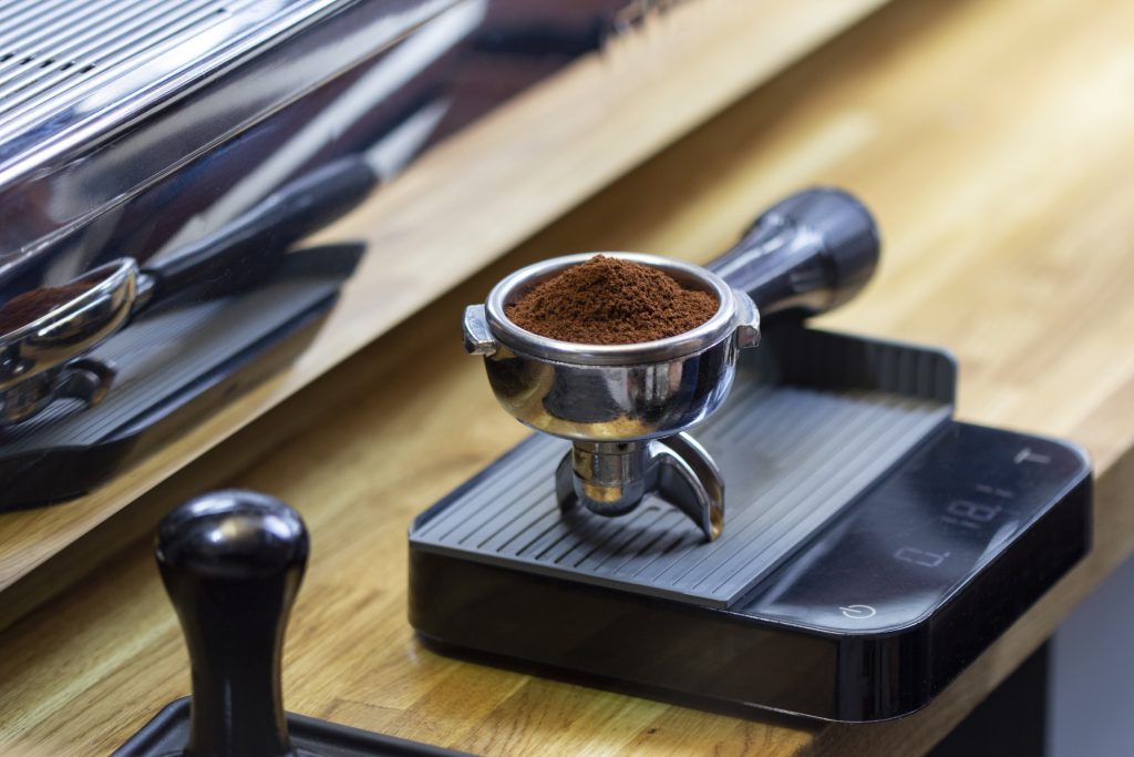 HOW TO GRIND COFFEE FOR ESPRESSO HOW TO GRIND COFFEE FOR ESPRESSO